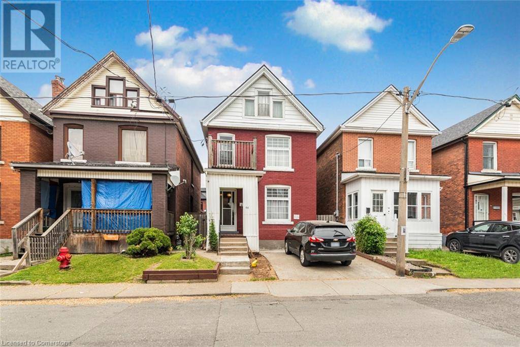 Hamilton, ON L8L6C5,44 ARTHUR Avenue N