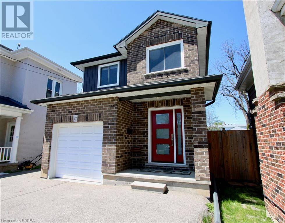Brantford, ON N3T1H7,47 RICHARDSON Street