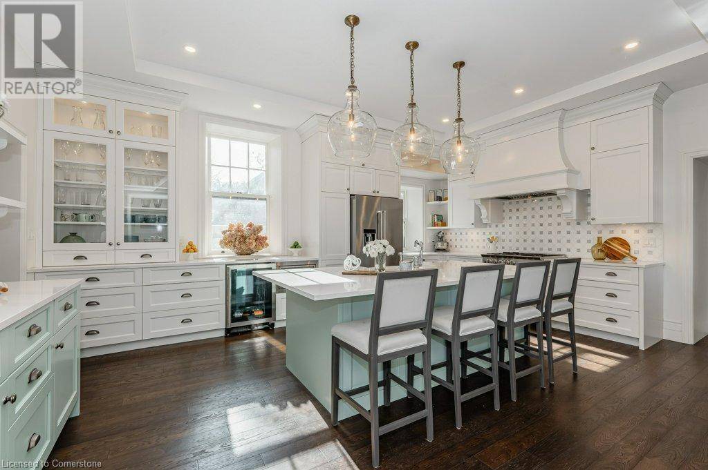 Guelph, ON N1H2K8,15 LIVERPOOL Street