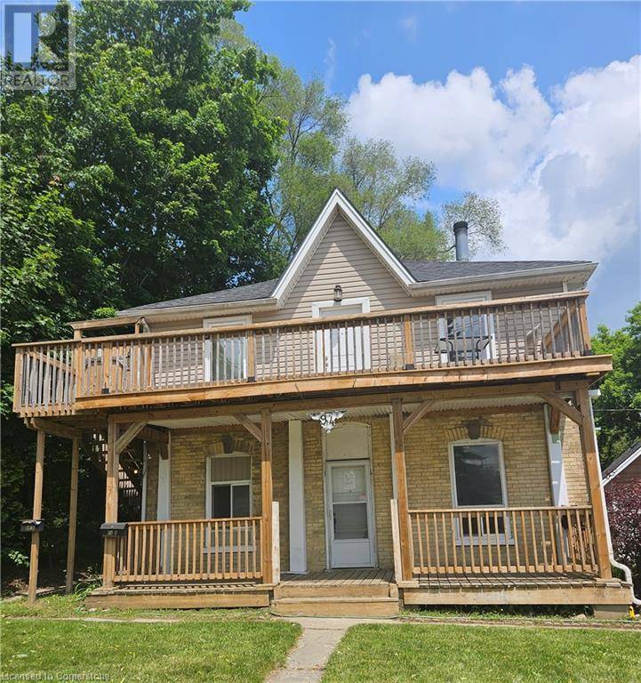Cambridge, ON N1S1V9,94 CEDAR Street
