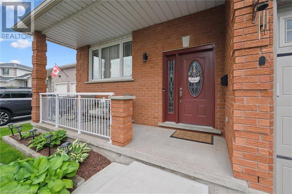 Cambridge, ON N1R8H4,55 CARLOS Court