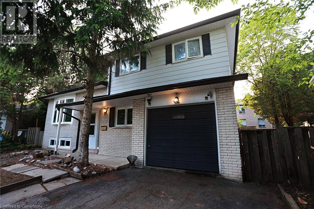 Burlington, ON L7P2V8,1379 CHRISTINA Court