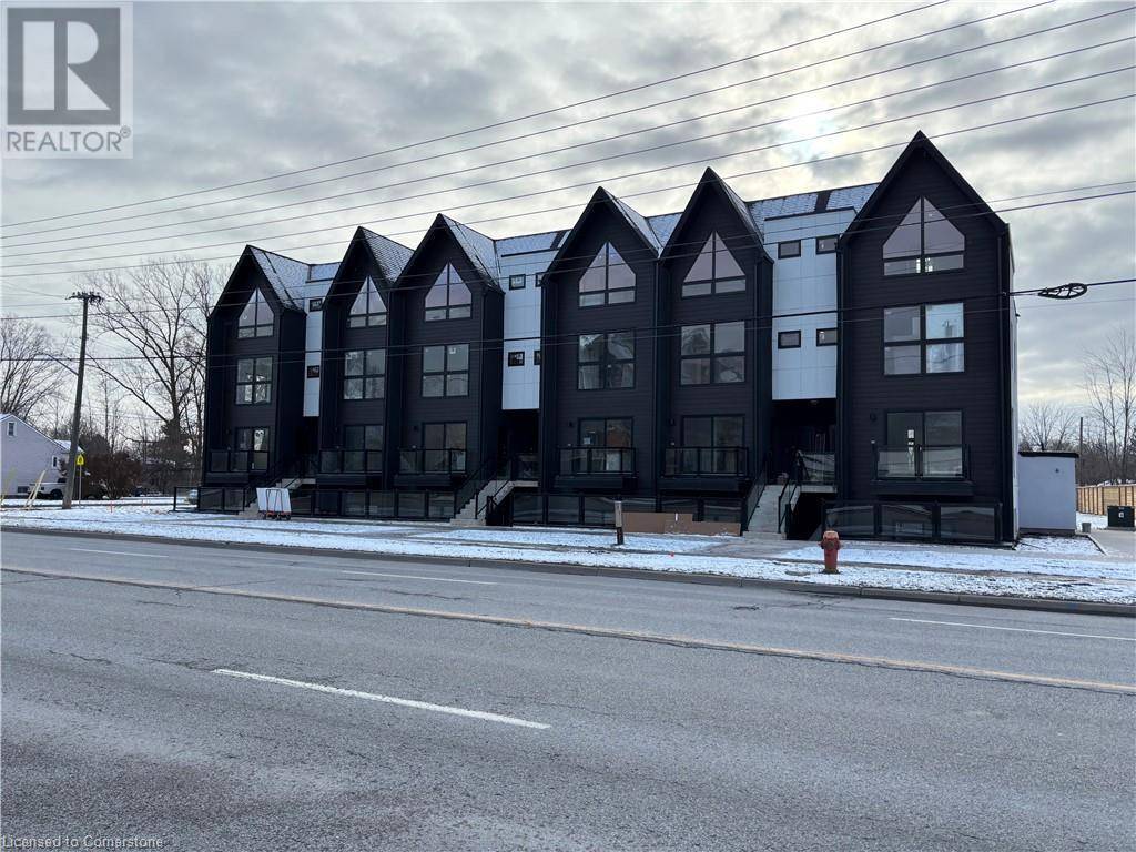 Niagara Falls, ON L2G4R8,7277 WILSON CRES #104