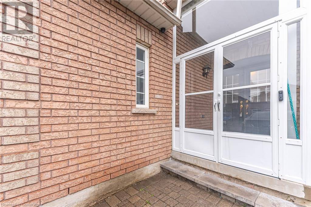 Mississauga, ON L5V3A7,5611 ARMANDO Avenue