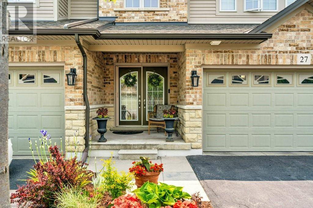 Hamilton, ON L9K0B1,441 STONEHENGE DR #27