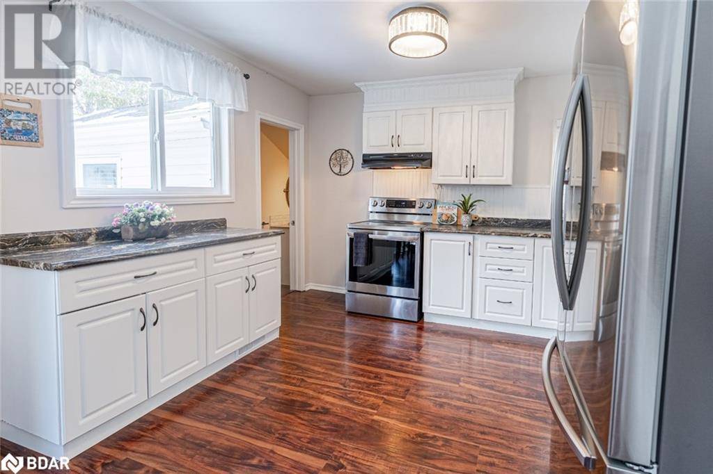 Barrie, ON L4N3X7,210 SOUTHVIEW Road