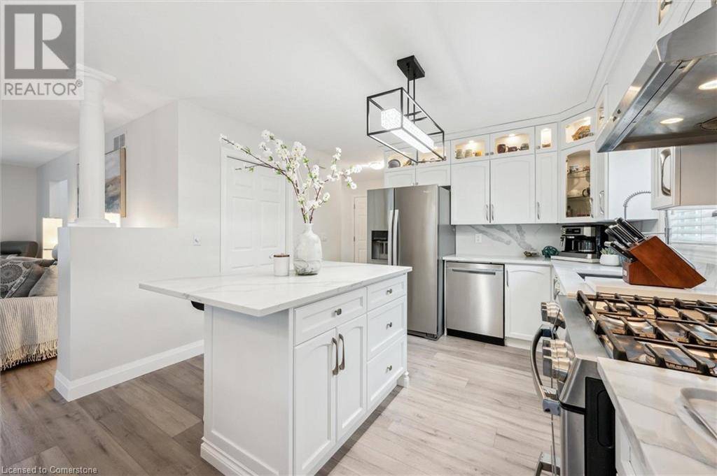 Guelph, ON N1L1N6,3 PINE RIDGE Drive