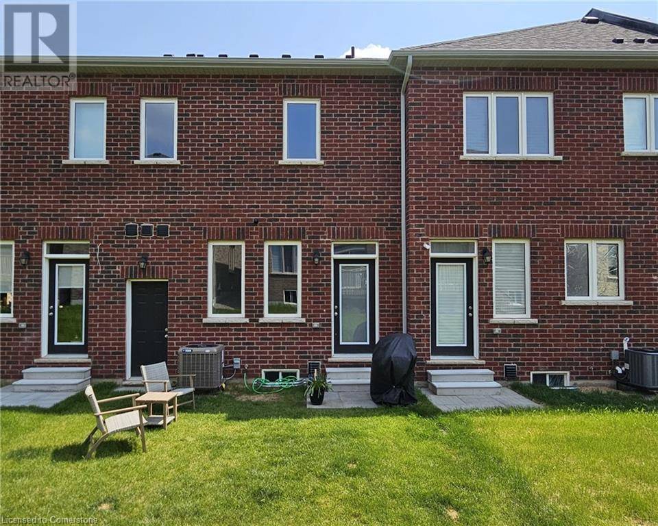 Cambridge, ON N1T0G2,11 GLEDHILL Crescent