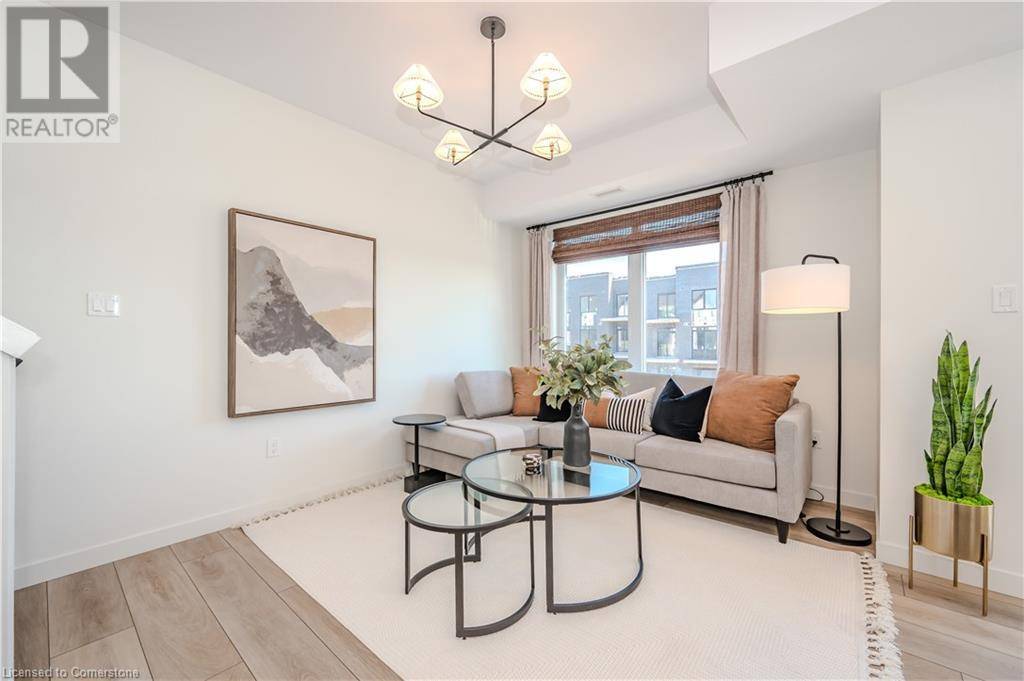 Guelph, ON N1H1G8,824 WOOLWICH ST #102