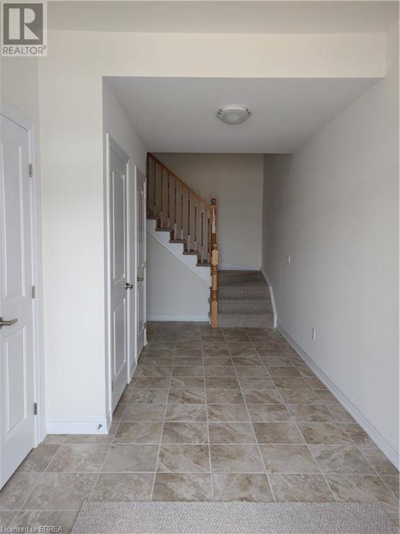 Brantford, ON N3T0R6,77 DIANA AVE #161