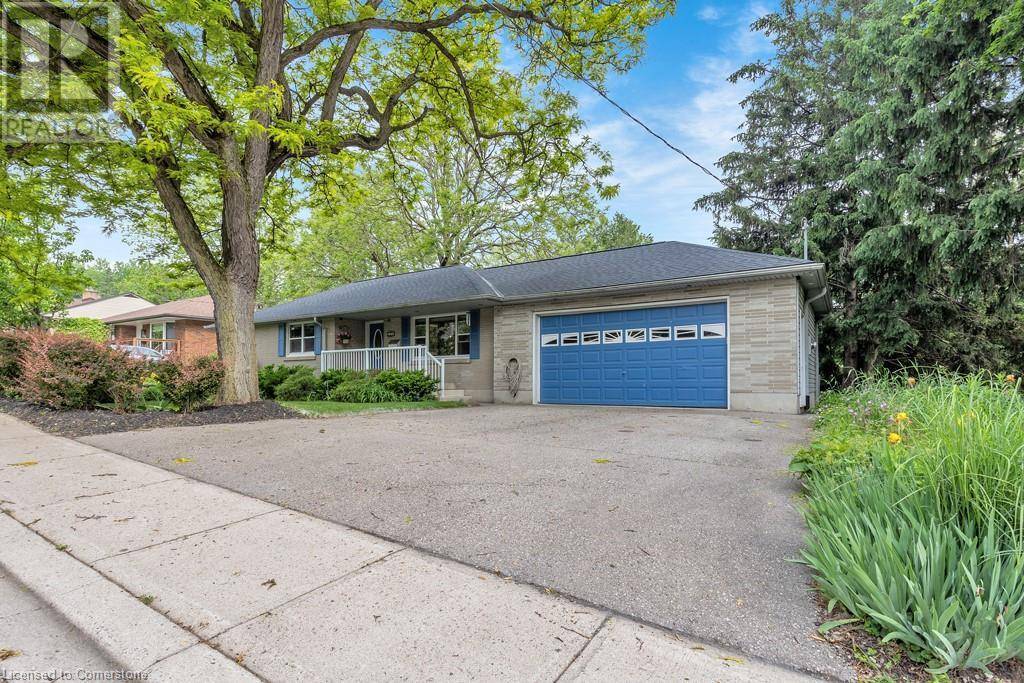 Woodstock, ON N4S4G3,237 SIXTH Avenue