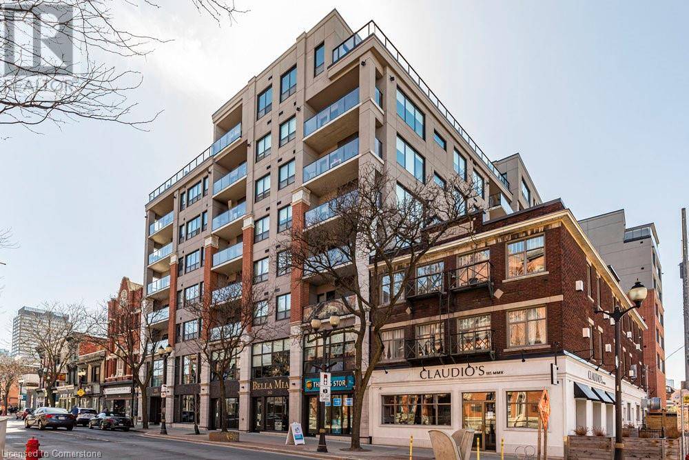 Hamilton, ON L8R2K9,181 JAMES ST North #201