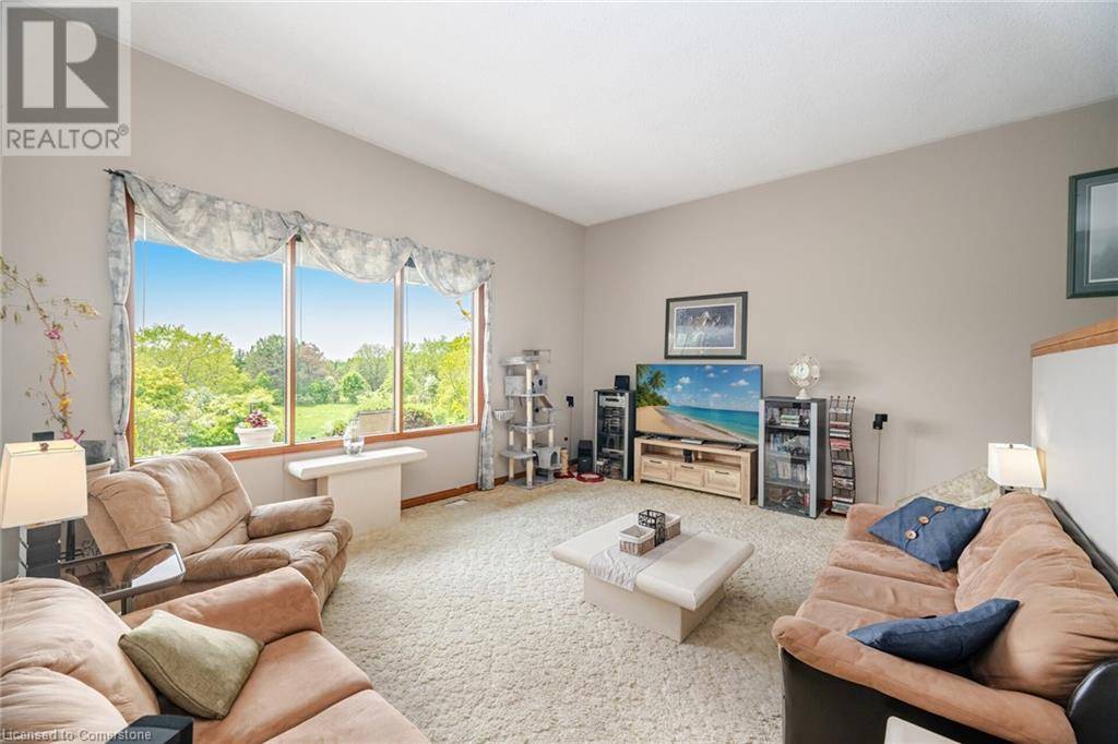 Caledon, ON L7E3M9,14467 MOUNT PLEASANT Road