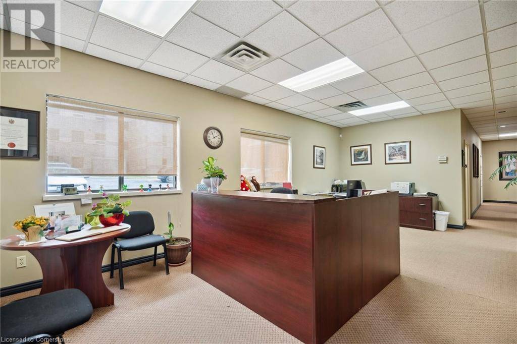 Stoney Creek, ON L8G1K1,42 KING ST East #3