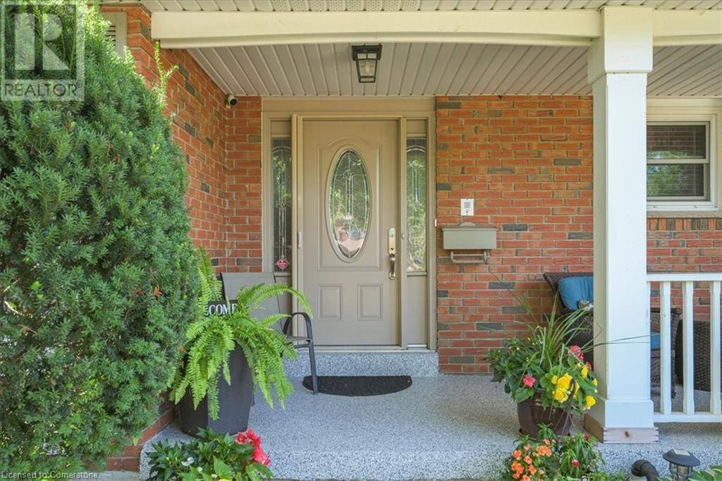 Mississauga, ON L5H3S5,1580 WOODEDEN Drive