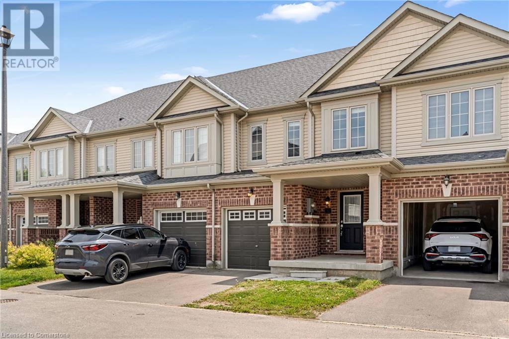 Cambridge, ON N3H5L5,570 LINDEN DR #42