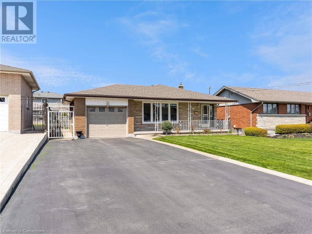 Stoney Creek, ON L8G3C9,31 KILBOURN Avenue