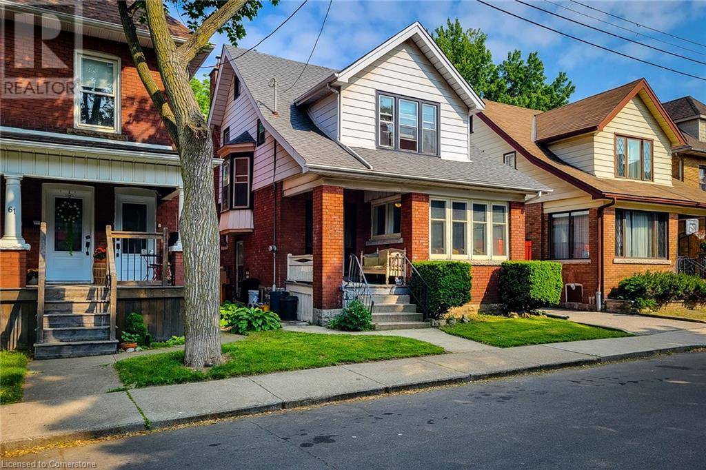Hamilton, ON L8M2W4,63 CARRICK Avenue