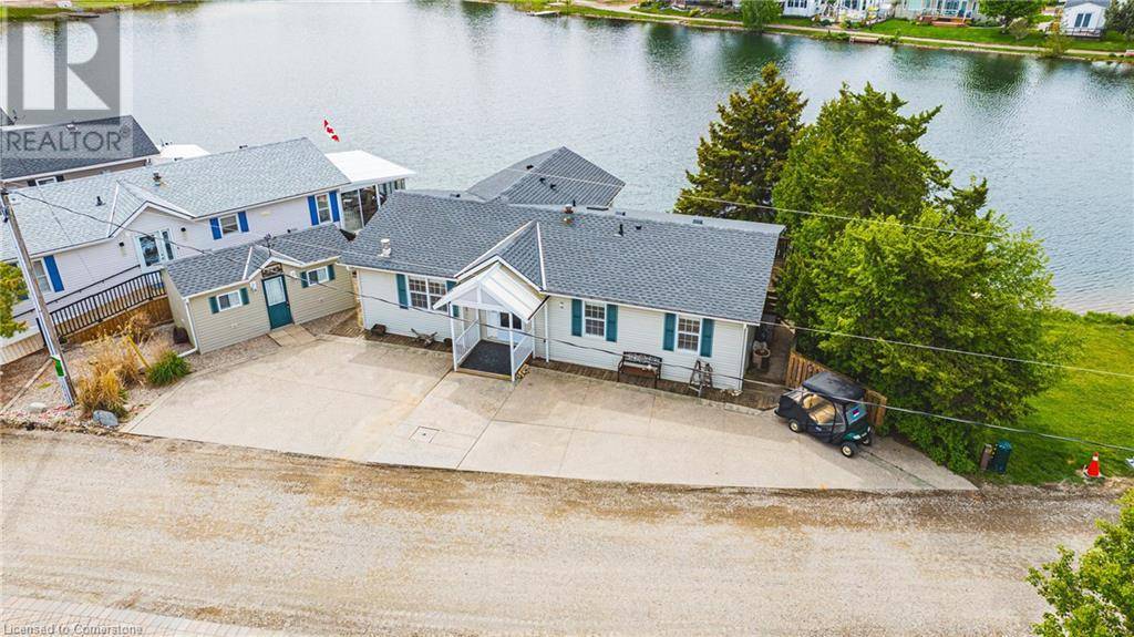 Puslinch, ON N0B2K0,2 HEMLOCK CRESCENT PVT