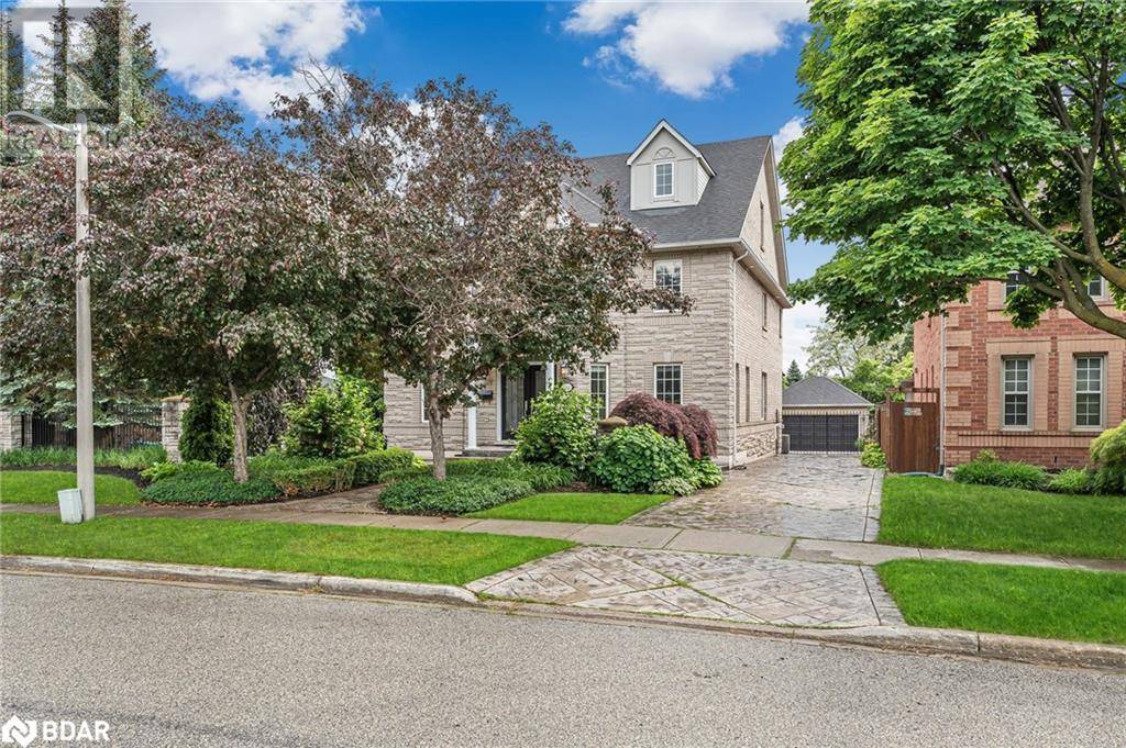 Oakville, ON L6H5T2,2000 PEAK Place