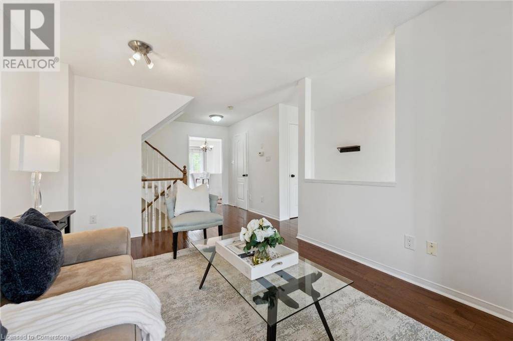 Oakville, ON L6M3X1,2078 GLENHAMPTON Road