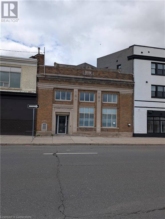 Hamilton, ON L8M1N5,1091 MAIN Street E