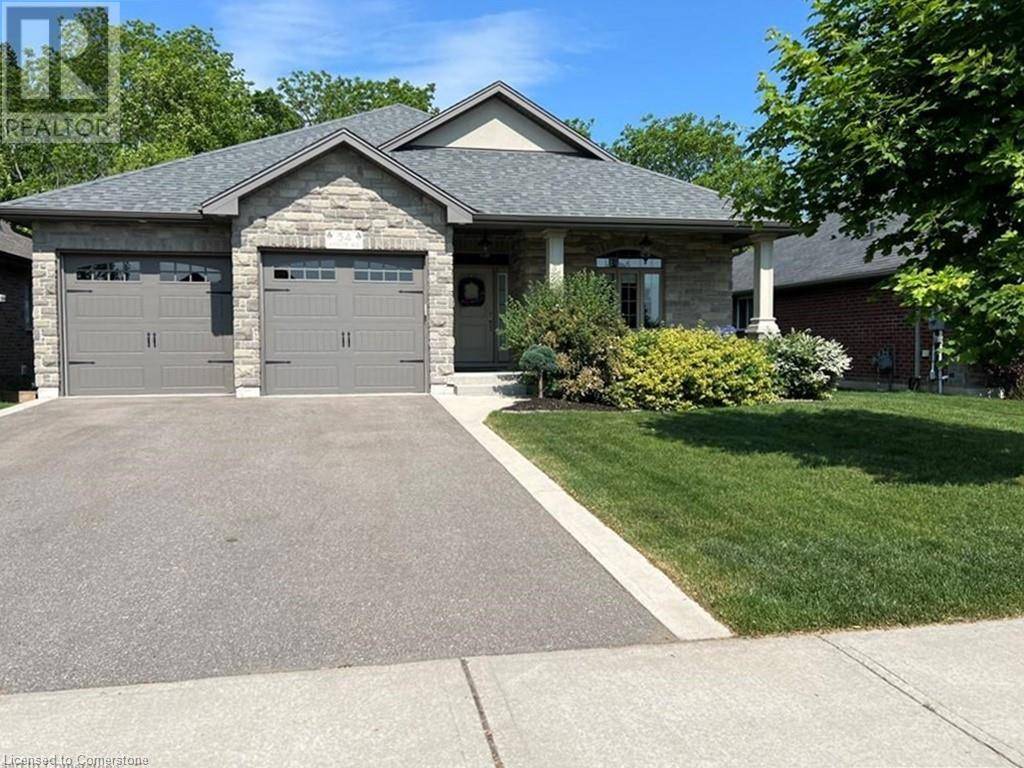 Port Dover, ON N0A1N3,54 ANGLER Avenue
