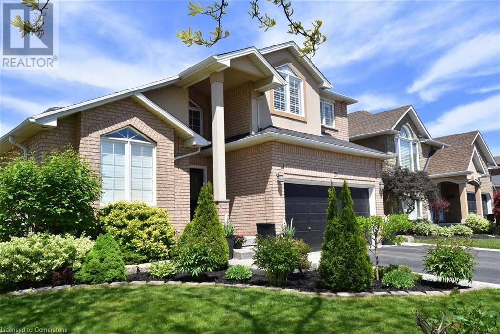 Hamilton, ON L9B2K1,210 CLAUDETTE Gate