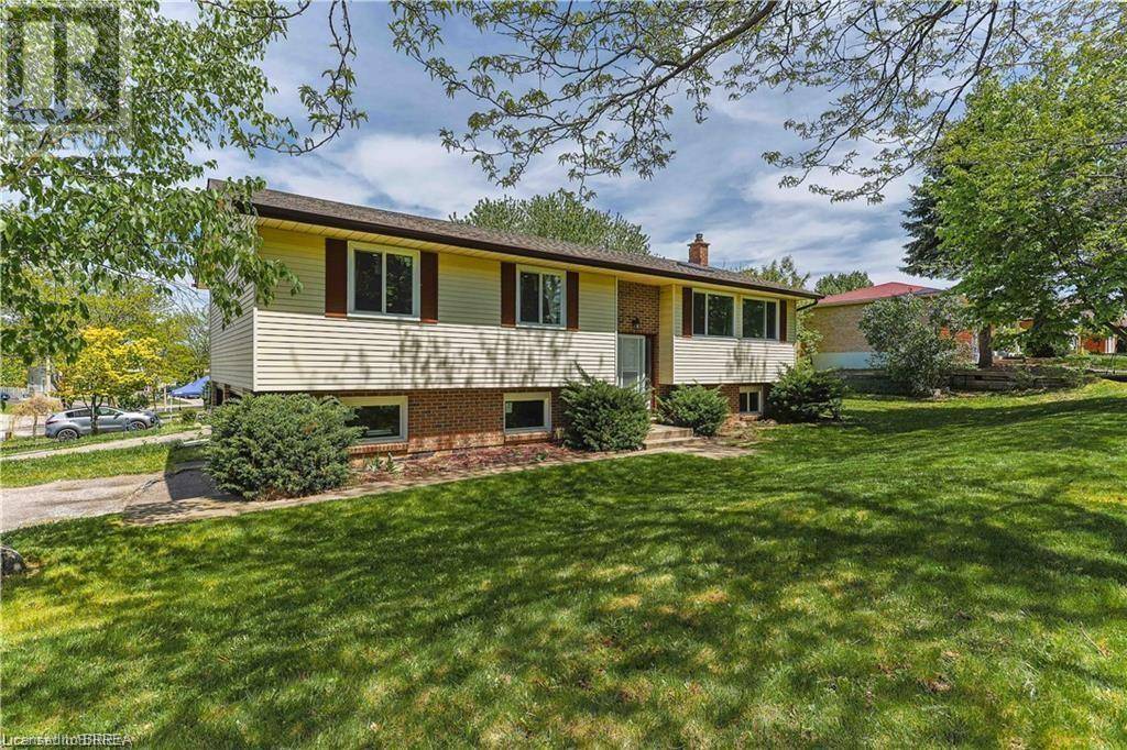 Kitchener, ON N2N2S3,85 HIGH ACRES Crescent