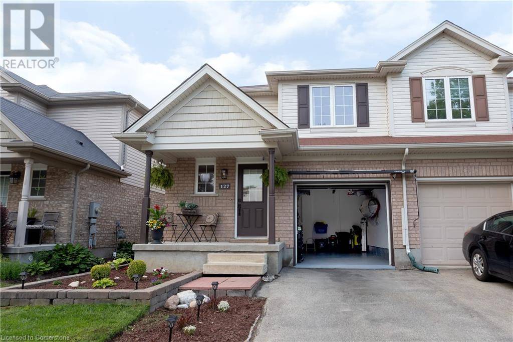 Kitchener, ON N2A0A6,127 SIMS ESTATE Drive