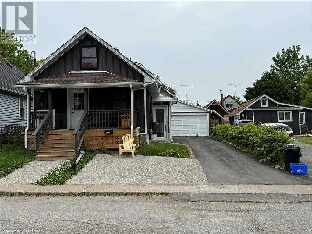 Niagara Falls, ON L2E3K1,4123 HICKSON Avenue
