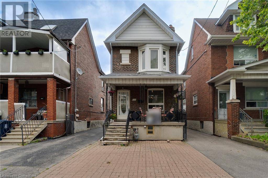 Toronto, ON M6H3Z9,1315 LANSDOWNE Avenue