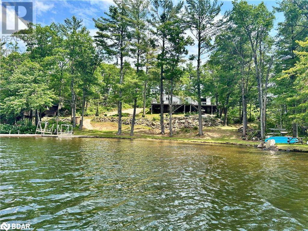 Havelock, ON K0L2H0,385 ISLAND 38