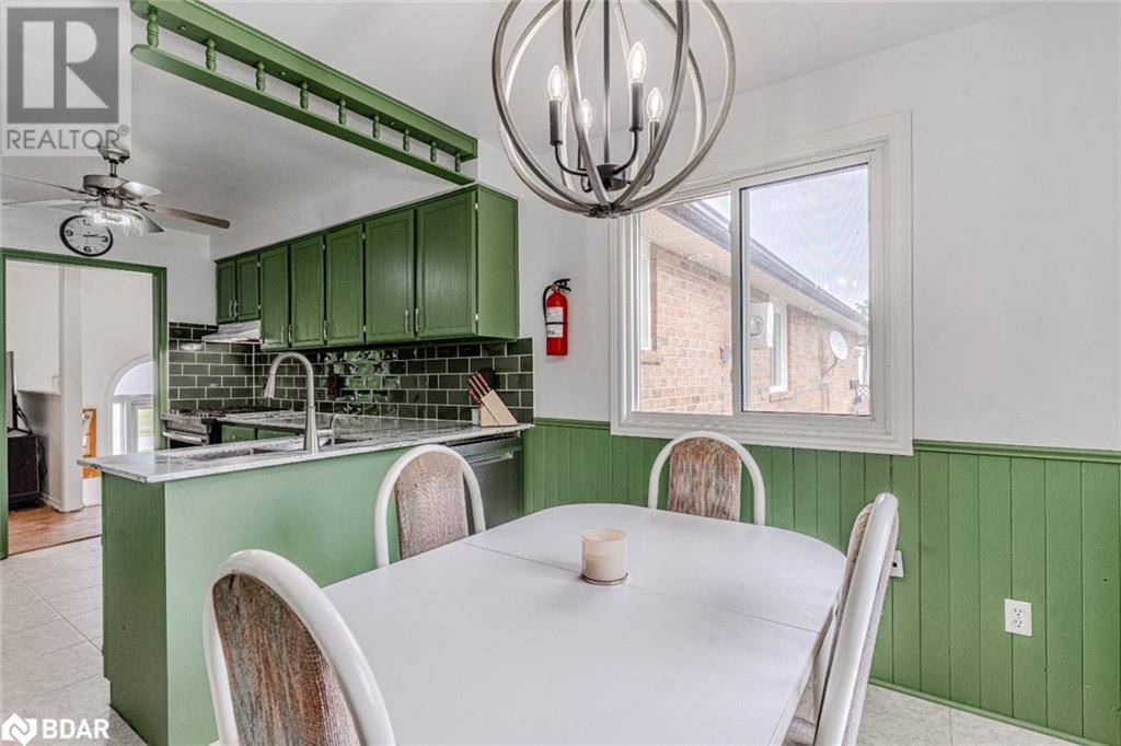 Innisfil, ON L9S1C5,2121 GORDON Street