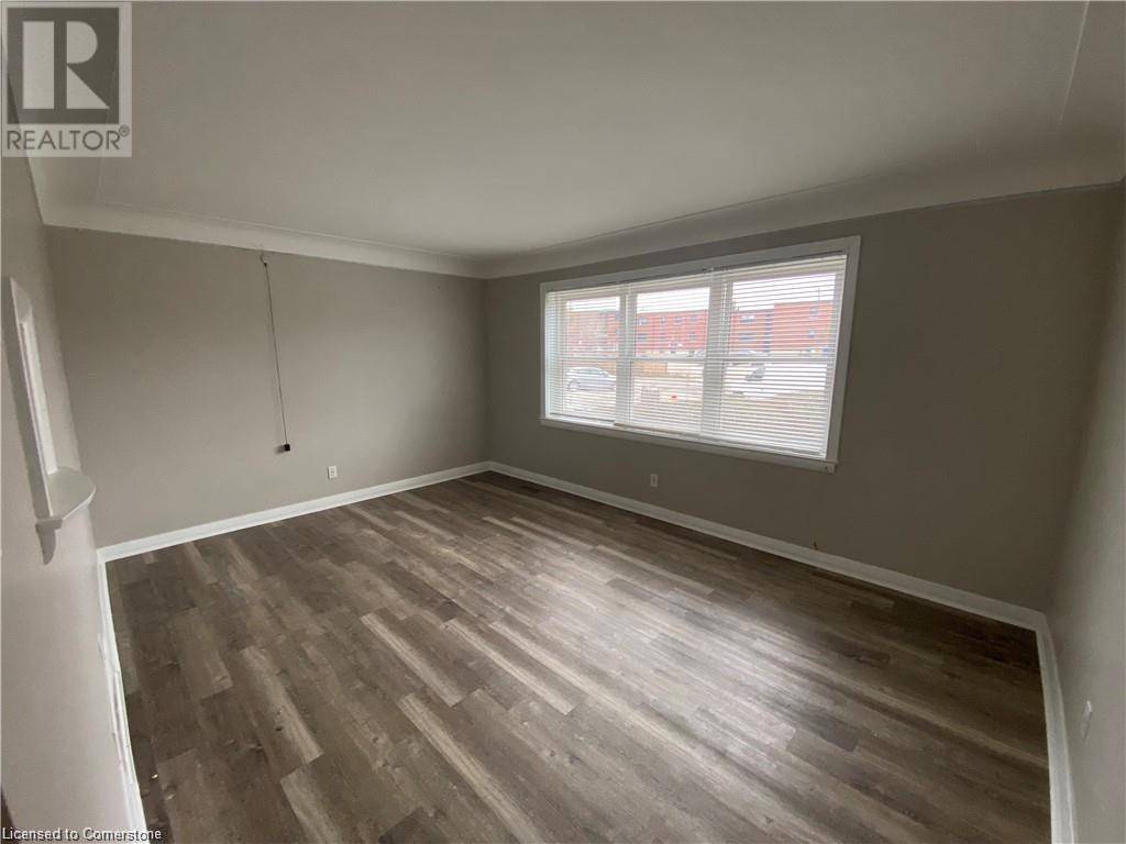Kitchener, ON N2M1Y9,34 BURN PL #2