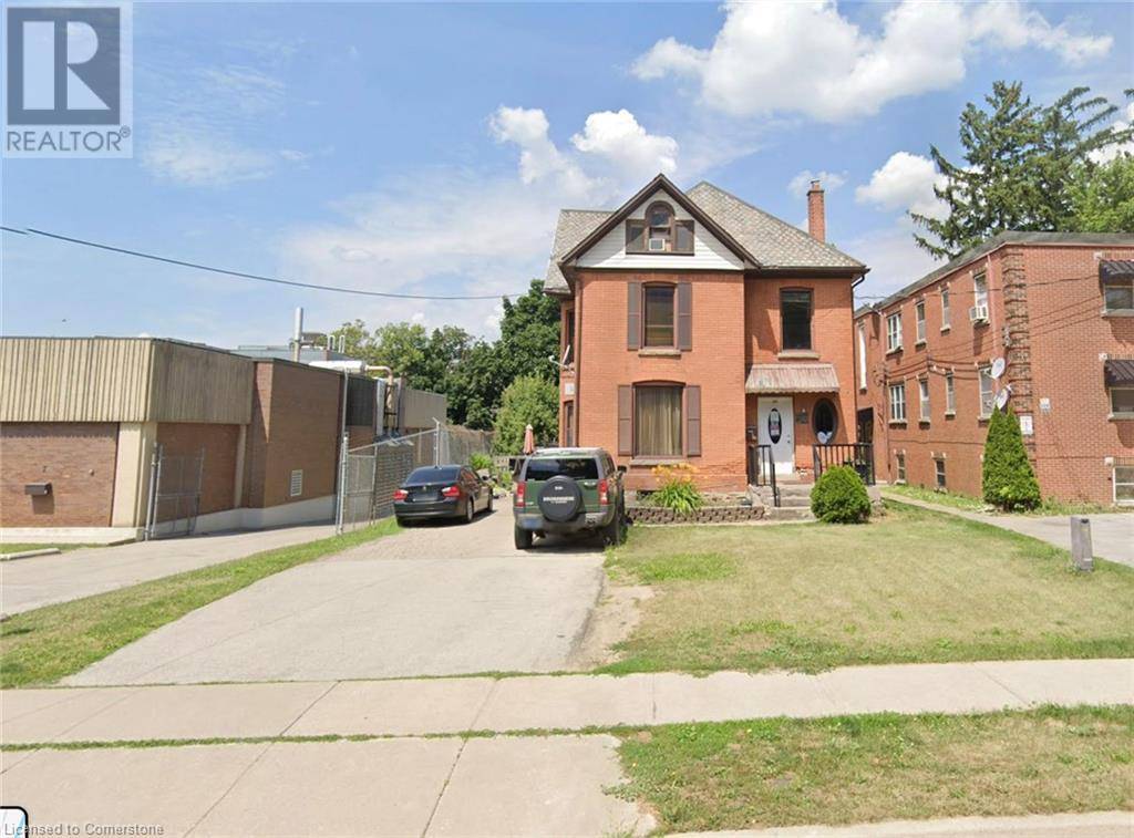 Stoney Creek, ON L8G1X5,11 LAKE AVENUE Drive