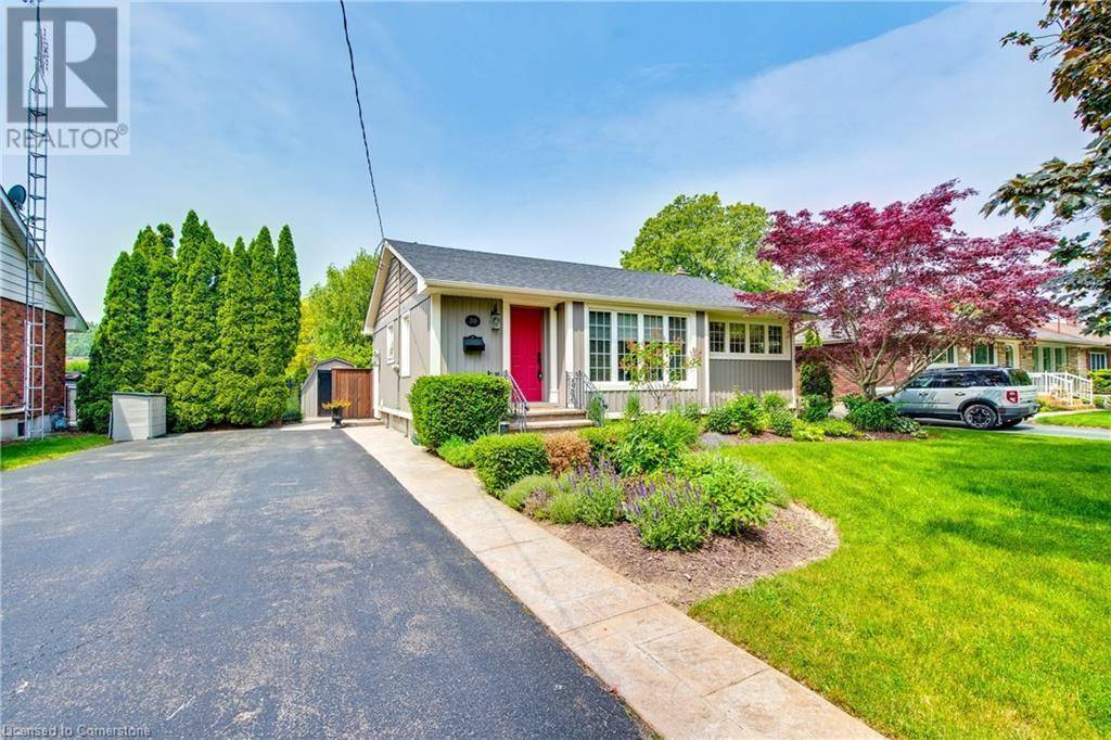 St. Catharines, ON L2N3T5,38 ALBANY Drive
