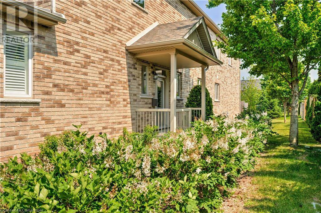 Burlington, ON L7M0V3,2120 ITABASHI WAY #261