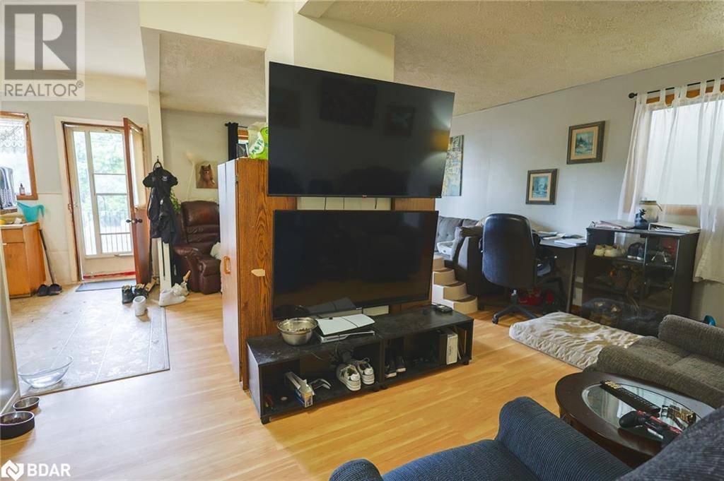 Greater Sudbury, ON P3C2W2,219-221 KING Street