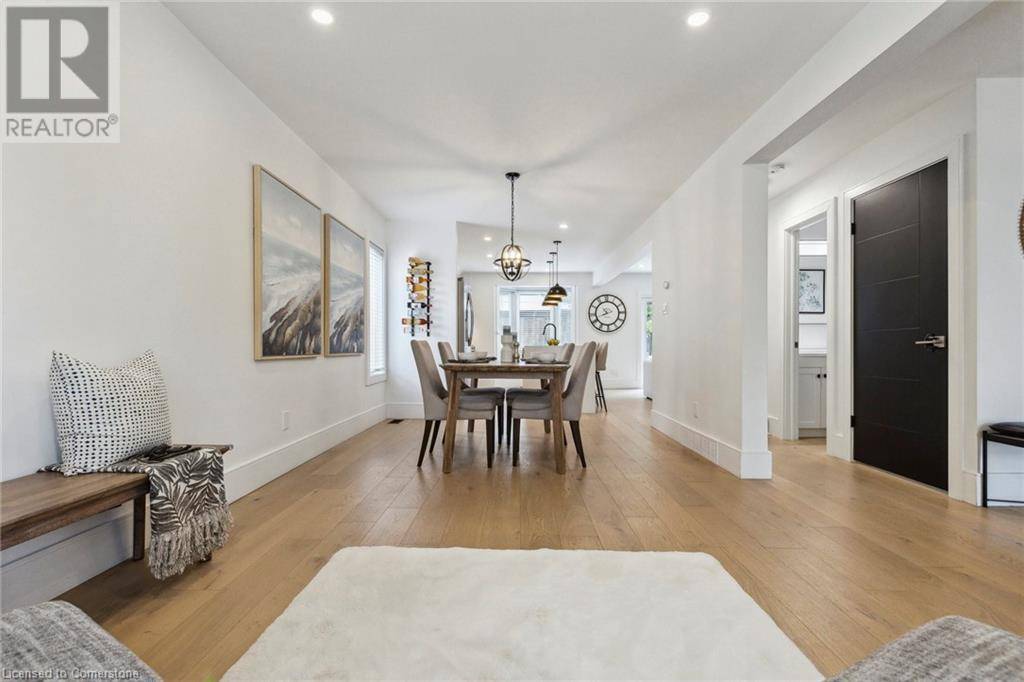 Guelph, ON N1H8A1,77 IMPERIAL Road N