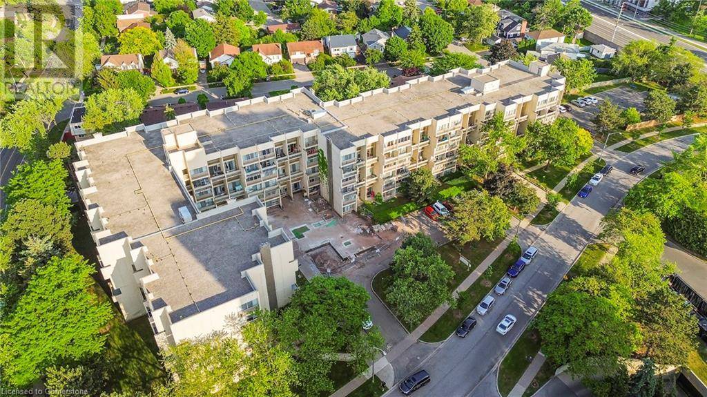 Oakville, ON L6H2S2,1300 MARLBOROUGH CT #523