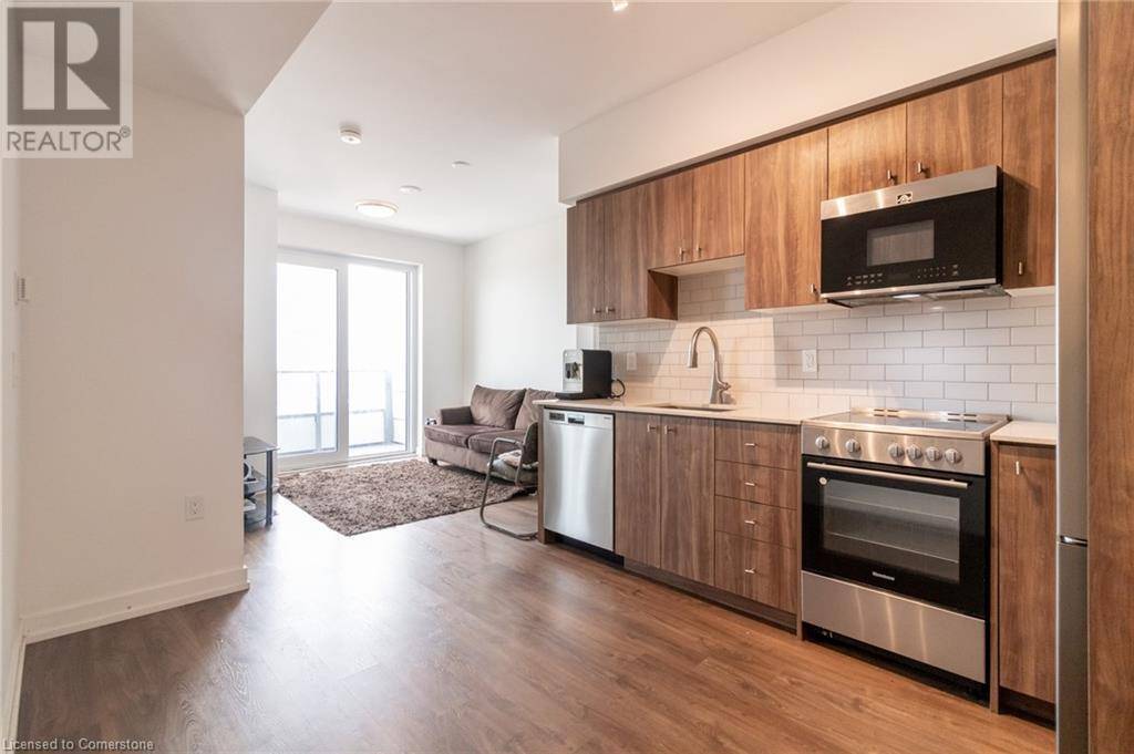 Kitchener, ON N2G0E4,15 WELLINGTON ST South #2804