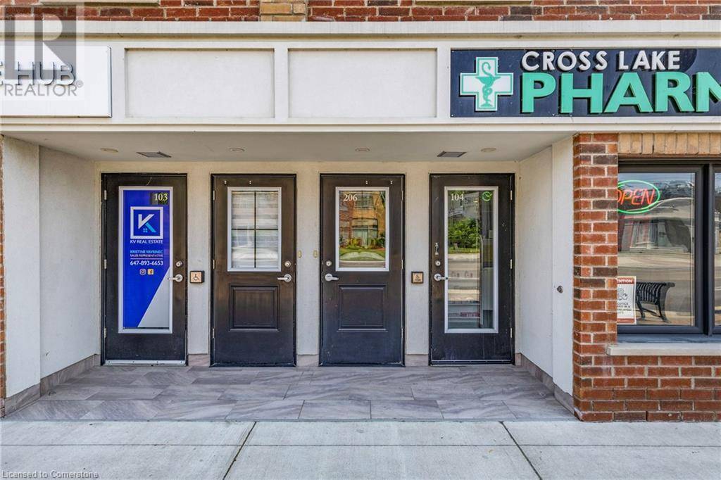 Mississauga, ON L5E1C7,760 LAKESHORE RD East #206