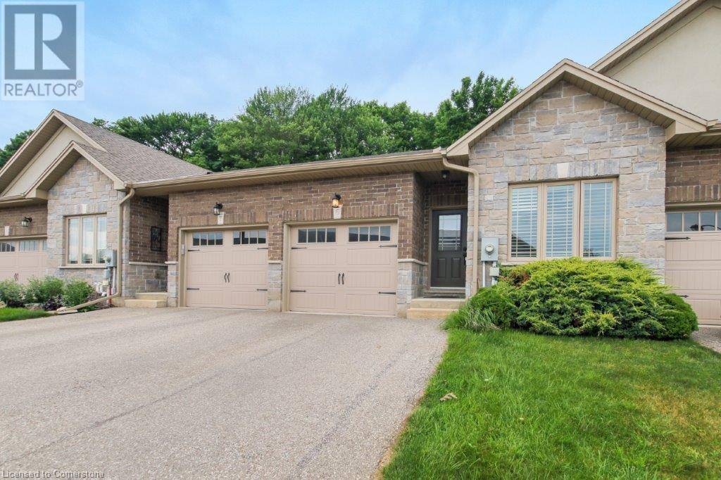 Simcoe, ON N3Y0C6,194 DONLY DR South #6