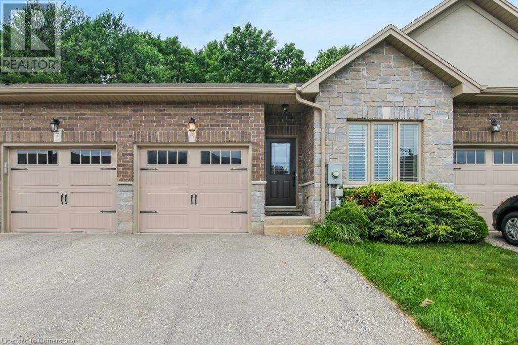 Simcoe, ON N3Y0C6,194 DONLY DR South #6