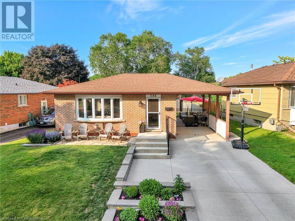 Waterloo, ON N2L4N1,588 HIGHPOINT Avenue