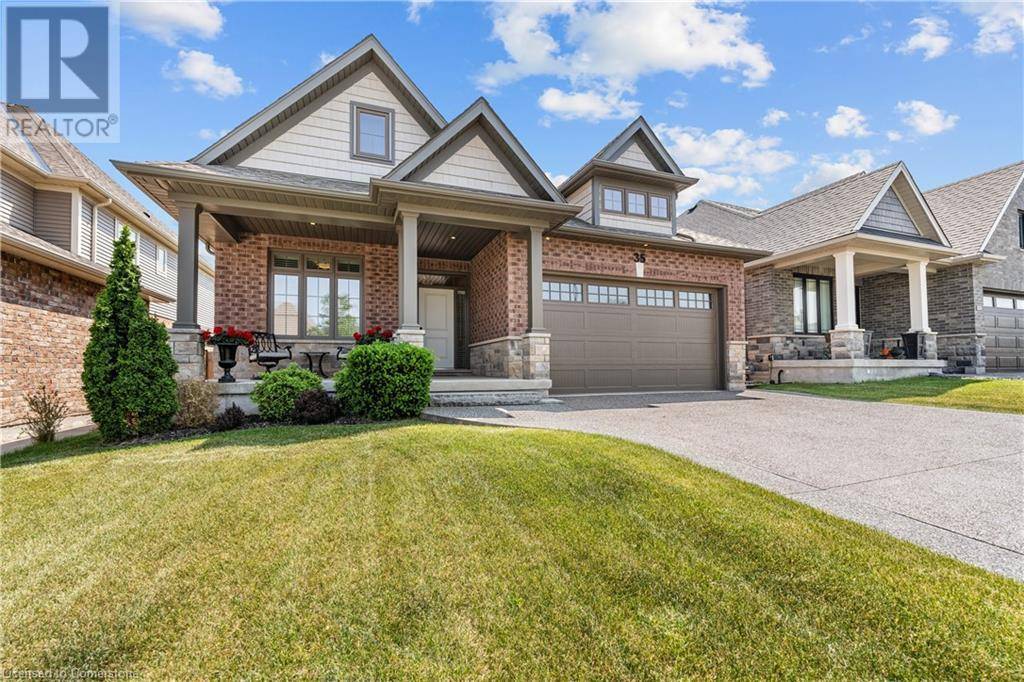 Thorold, ON L2V0E6,35 SECORD Street