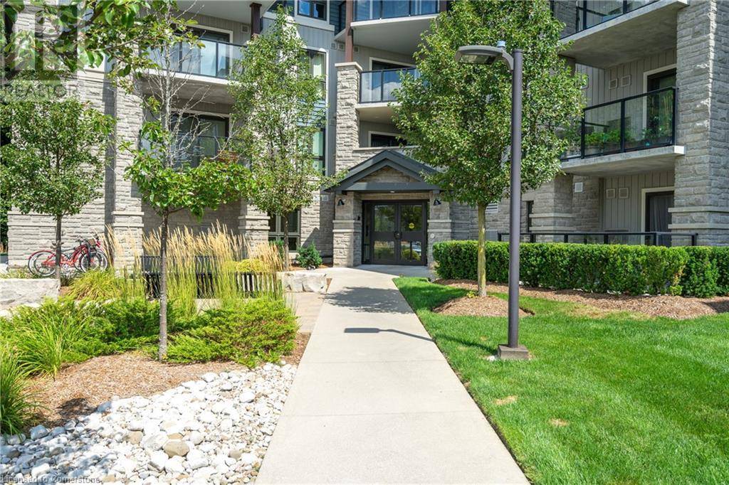 Kitchener, ON N2A4N4,50 BRYAN CT #101