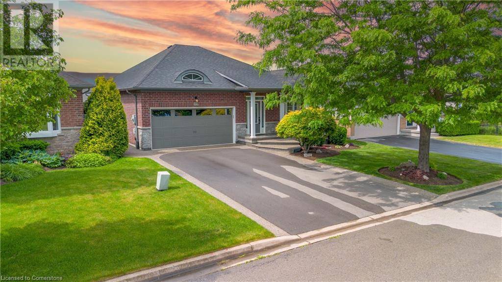 Grimsby, ON L3M4E8,19 SIDARE Court