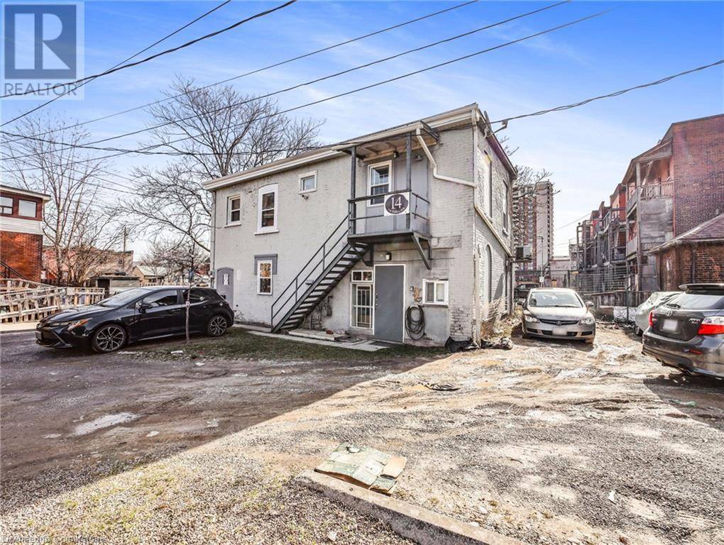 Hamilton, ON L8L5E1,14 VICTORIA Avenue N